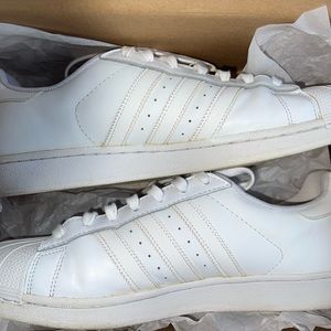 Adidas Men’s Superstar Foundation Original Sneakers, All White, Like New